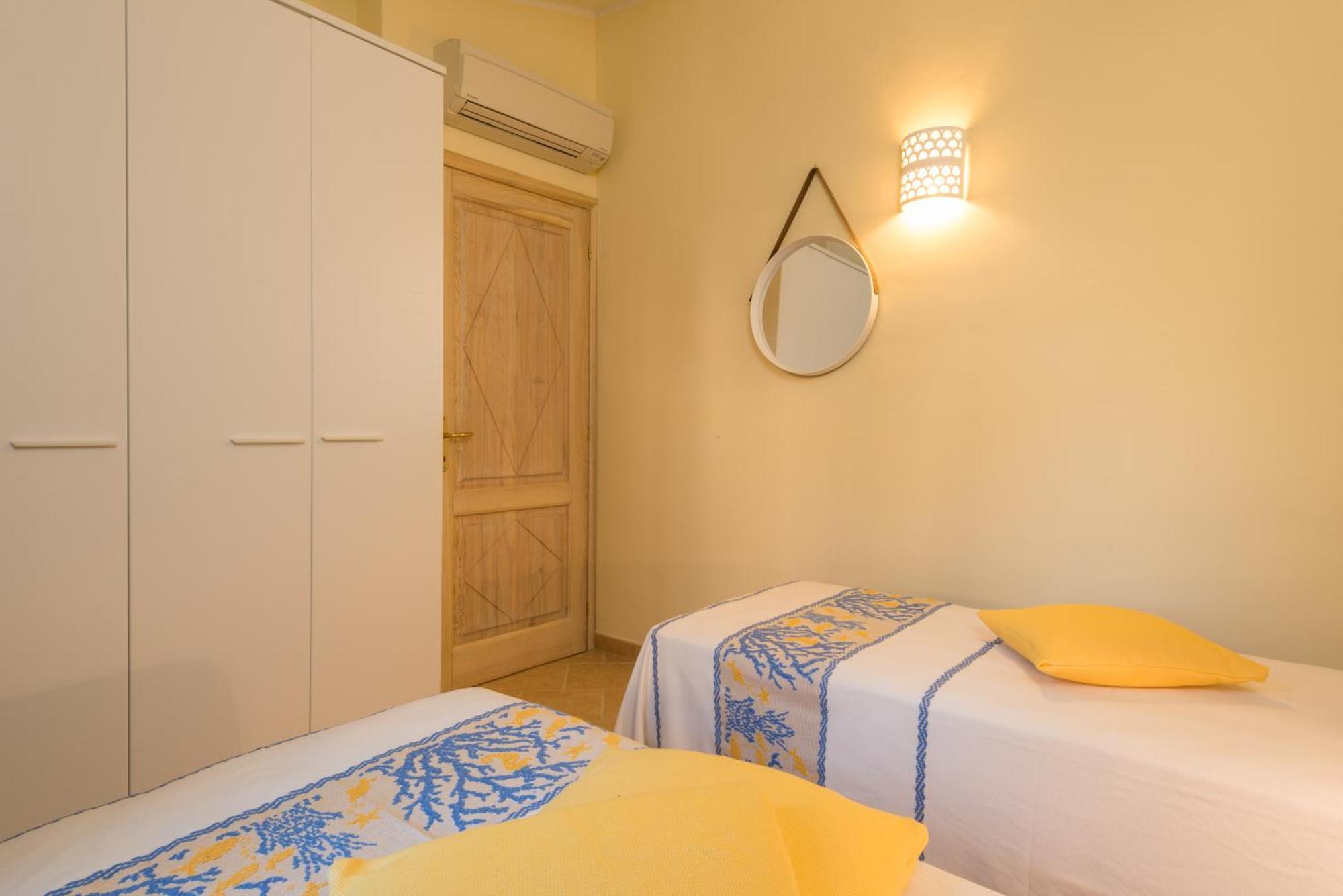 Villaggio Perlacea - Your House In Sardinia กอลโฟอารันชี ภายนอก รูปภาพ